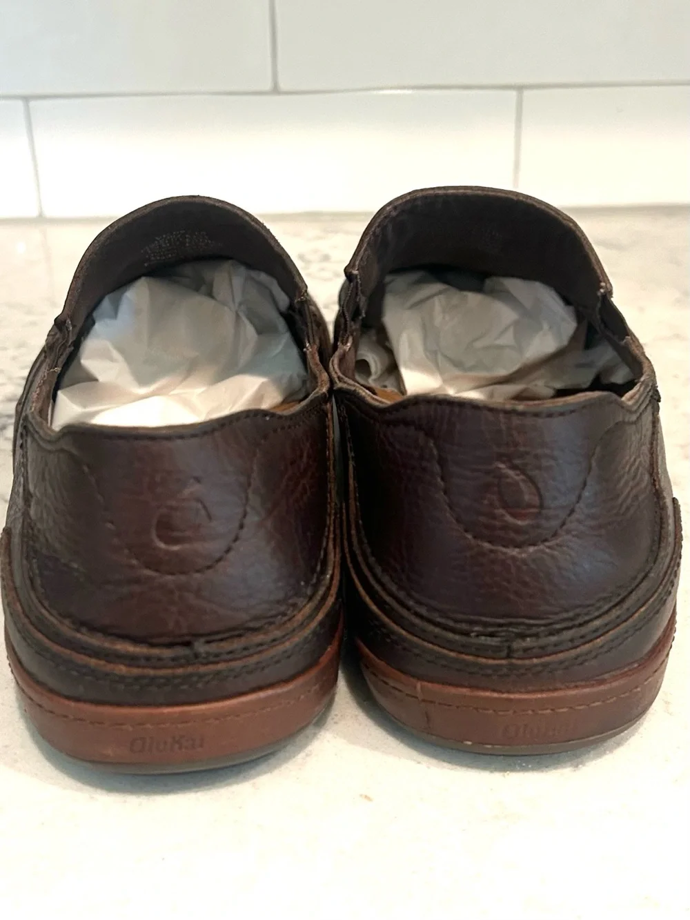 OluKai Moloa Men’s 12 Brown Full Grain Leather Slip On Loafers Moc Toe
